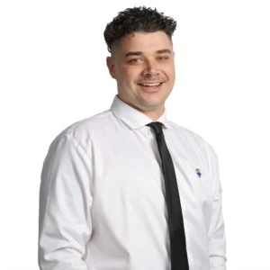 image of agent Zachary Durrer